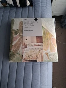 Next Green Digital Tropical Leaf Trim King Size Duvet Cover Set 100% Cotton - Picture 1 of 8