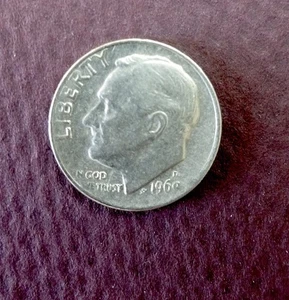 1968 Roosevelt Dime Several D Mint Errors - US Coin - Picture 1 of 2