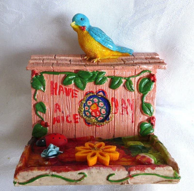HANDMADE  WALL HANGER PAINTED MULTI COLOR CERAMIC DECORATIVE   GREETING NICE DAY - Image 1 of 4