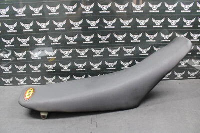 2001 HONDA CR125R CR250R OEM СИДЕНЬЕ СЕДЛО ПЕНОПЛАСТОВЫЙ ПОДДОН КРЫШКА КОВША 77100-KZ3-J30 - Изображение 1 из 4