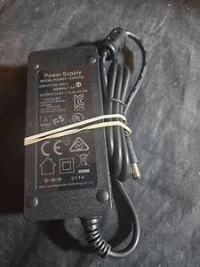 12V DC 5A 60W POWER SUPPLY MODEL : RC0653-1205000D- (16787) - Picture 1 of 3
