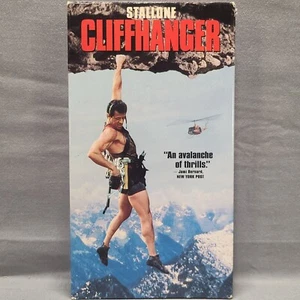 Tri Star Cliffhanger VHS 1993 Sylvester Stallone Good Condition - Picture 1 of 12