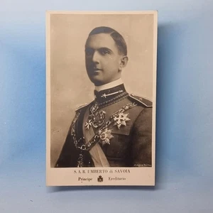 Postal de la realeza de Italia C1930 foto real príncipe heredero Umberto uniforme real - Imagen 1 de 2
