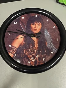 xena warrior princess Wanduhr.  Xena Foto - Bild 1 von 9