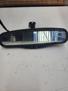 Used Interior Rear View Mirror fits: 2004-2007 Ford Freestar - Picture 1 of 3