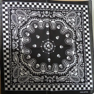 1x 100% Algodón 'SKULL BANDANA' (55cm x 55cm) Gorros para la cabeza, Envoltura para la cabeza Nuevo con etiquetas - Imagen 1 de 8
