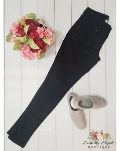 YMI - Royalty For Me Women's 3 Button Basic Skinny Jeans - Black - Picture 1 of 7