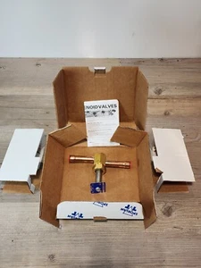 1/2" ODF E6S140-HP Normally Closed Solenoid Valve Less Coil - Picture 1 of 4