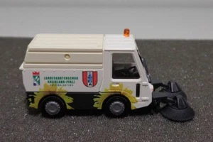Wiking H0 Kehrmaschine "Landesgartenschau 2000 Kaiserslautern" gebraucht & OVP - Bild 1 von 5