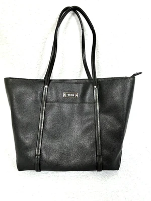 Bolso Cartera Tumi Sinclair Q-Tote Doble Asa Bolsillos Negros Cremallera Recubierta Lona Foto 1 de 4