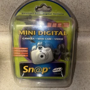 Vintage Snap Digital Camera 2005 NHJ Ltd Smallest Camera Ever Brand New Sealed - Picture 1 of 6