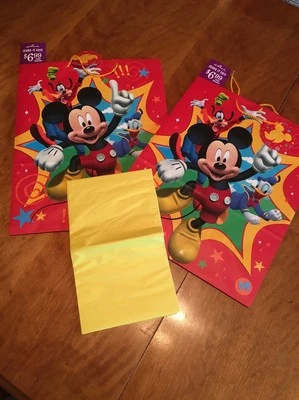 S29 - совершенно новый лот из 2 больших подарочных пакетов с тканью.   Тематика Микки Мауса Disney - Изображение 1 из 4