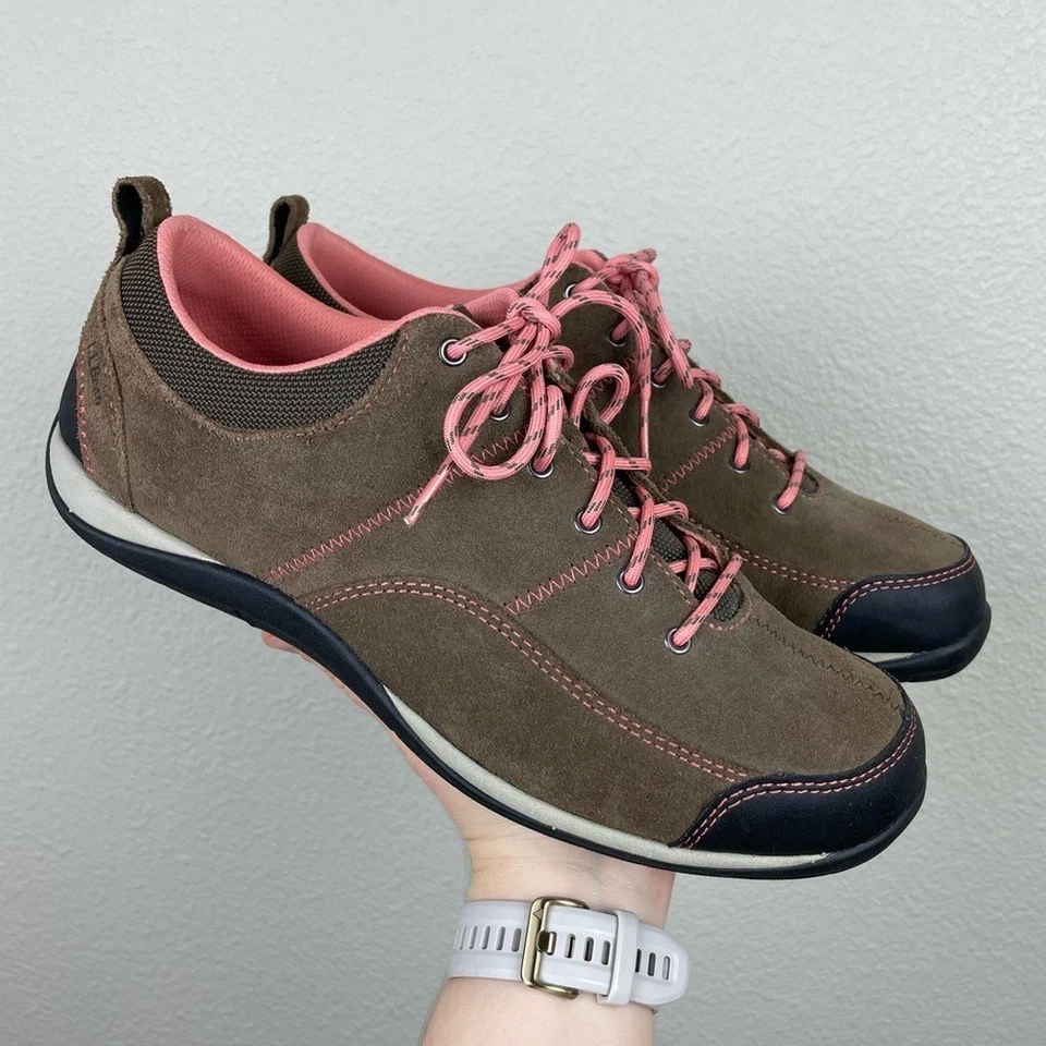 L.L. Bean Women's 10 WIDE Feldspar Suede Hiking Sneakers Brown Leather Gorpcore - Image 1 of 4