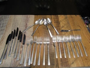 27 Teile 1881 Rogers Oneida Capri Silberbesteck Silverplate Besteck - Bild 1 von 4