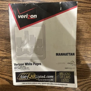 2009/10 Manhattan NYC TELEPHONE White Pages DIRECTORY PHONE BOOK Verizon NY - Picture 1 of 4