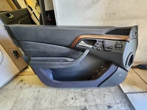 1999-2002 MERCEDES-BENZ W220 S430 S500 S55 LEFT FRONT INTERIOR DOOR PANEL BLACK - Picture 1 of 2