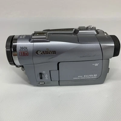 Canon Elura 80 Mini DV Camcorder Zoom is Stuck Parts/Repair Only - Image 1 of 4