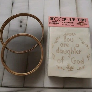 Embroidery Hoops 5 3/4 Int 6 Ext, 5 Int 5 3/8 Ext & Embroidery Vintage Pattern - Picture 1 of 3