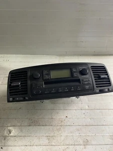 2002 TOYOTA COROLLA STEREO RADIO CD PAYER HEAD UNIT 86120-02260 - Picture 1 of 2
