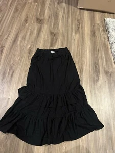 Girls Large (10/12) Cherokee Skirt - Black - Picture 1 of 3