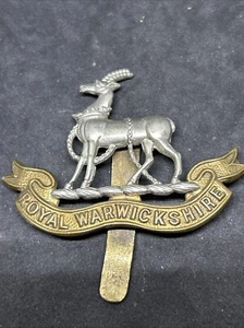 Royal Warwickshire Regiment Victorian British Army Original Cap Badge - Picture 1 of 10