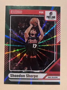 2024-25 Donruss Shaedon Sharpe Green Holo Laser #116 (A94) - Foto 1 di 2