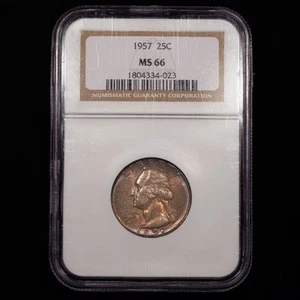 1957 Washington Silver Quarter 25c - NGC GRADED MS66 - TONIFICAZIONE GALASSIA IRIDESCENTE - Foto 1 di 4