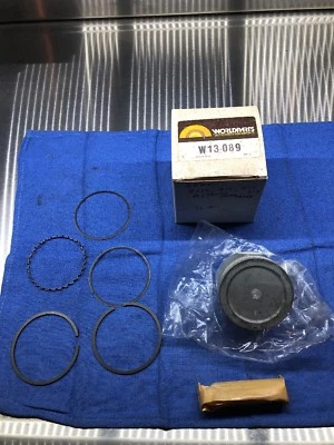 NOS New Worldparts W13-089 Datsun Piston Ring Assembly OEM Import B210 210 F10  - Image 1 of 4