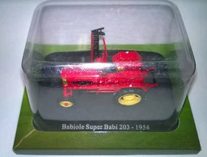 1:43 Scale Universal Hobbies Babiole Super Babi 203 1954 Tractor die cast boxed - Picture 1 of 1