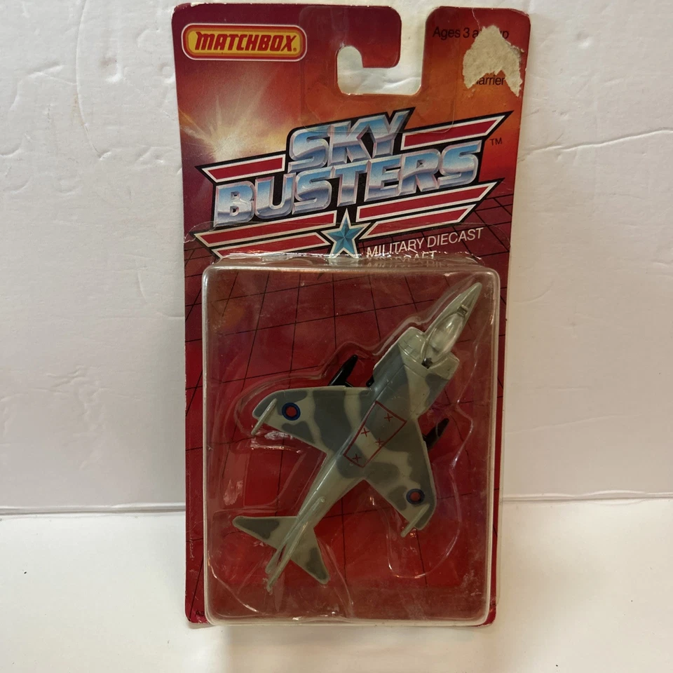 Avión militar Matchbox Sky Busters Harrier SB10 1988 de colección Foto 1 de 4