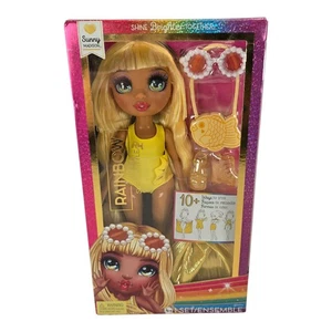 Rainbow High Swim & Style Sunny Madison gelb blond Modepuppe - Bild 1 von 4