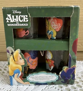 Disney Alice im Wunderland Figuren Szenen Mini Schnapsgläser | 4er Set (2 oz) - Bild 1 von 11