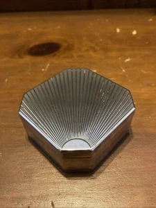 Olri Lidded Ring Box Sunburst Pattern 3" by 1" - Picture 1 of 8