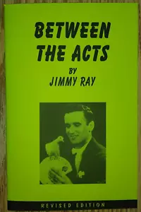 Zwischen den Akten von Jimmy Ray (Nahaufnahme, Salon- und Plattformmagie) - Bild 1 von 3