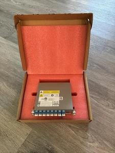 New Cisco NCS2K-MF-8X10G-FO QSFP+ TO 10G FAN OUT MODULE MPO / LC Connector #S-56 - Afbeelding 1 van 5