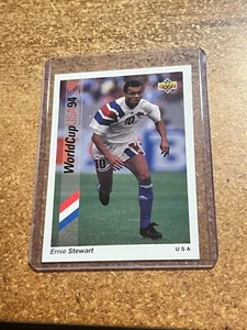 1993 Upper Deck World Cup English/Spanish Preview # 10 Ernie Stewart USA - Picture 1 of 2