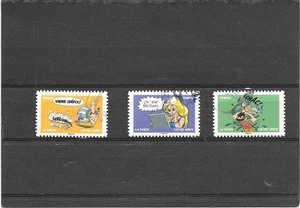 France 2025 Asterix Pack Of 3 Stamps Self Adhesive Seals Round - Picture 1 of 1