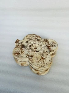 Old Indian Wooden Fine Hand Carved White Wash Temple Kumkum Powder Tikka Box - Picture 1 of 4