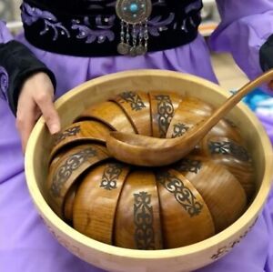 Kazakh national decorative wooden dishes. Astau 14