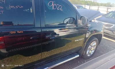 Passenger Front Door Fits 11-14 SIERRA 2500 PICKUP 681979 - Image 1 of 4