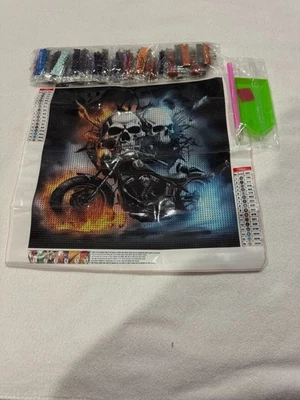 Kit de pintura arte diamante hágalo usted mismo 5D artesanía calavera de fuego y calavera de agua en motocicleta Foto 1 de 3