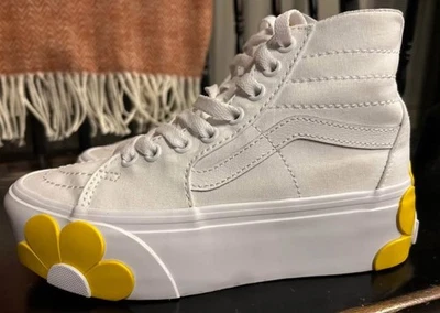Zapatillas Vans Sk8-Hi de lona blancas detalle de flores amarillas para mujer talla 5,0 Foto 1 de 4
