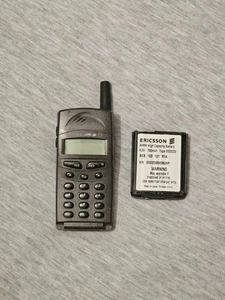 Ericsson T18s - Rare téléphone portable vintage années 90 - non testé (voir détails et photos) - Photo 1/11