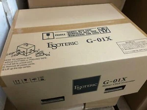 Esoteric G01X Master Clock Generator in Silver in 220V-240V 50/60, Made in Japan - Picture 1 of 7