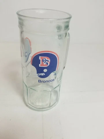 Denver Broncos Helmet Fisher Peanuts Vintage Glass Stein NFL Vintage 1980s 80s Cover