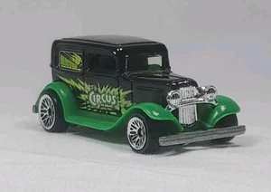 Vintage 1988 HOT WHEELS 1932 Ford Sedan Delivery Circus on Wheels ALECTRA - Picture 1 of 10