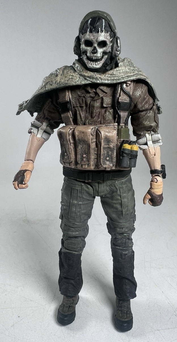 McFarlane Toys　コールオブデューティ　ゴースト　6インチフィギュア Amazon.co.jp: Call of Duty ゴースト(ジョーボーン) - 6.5