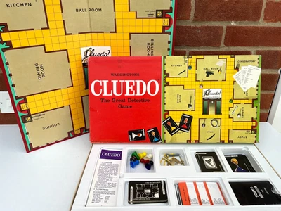 Cluedo Detective Murder Mystery Board Game Vintage Waddingtons 1972 COMPLETE VGC - Image 1 of 4
