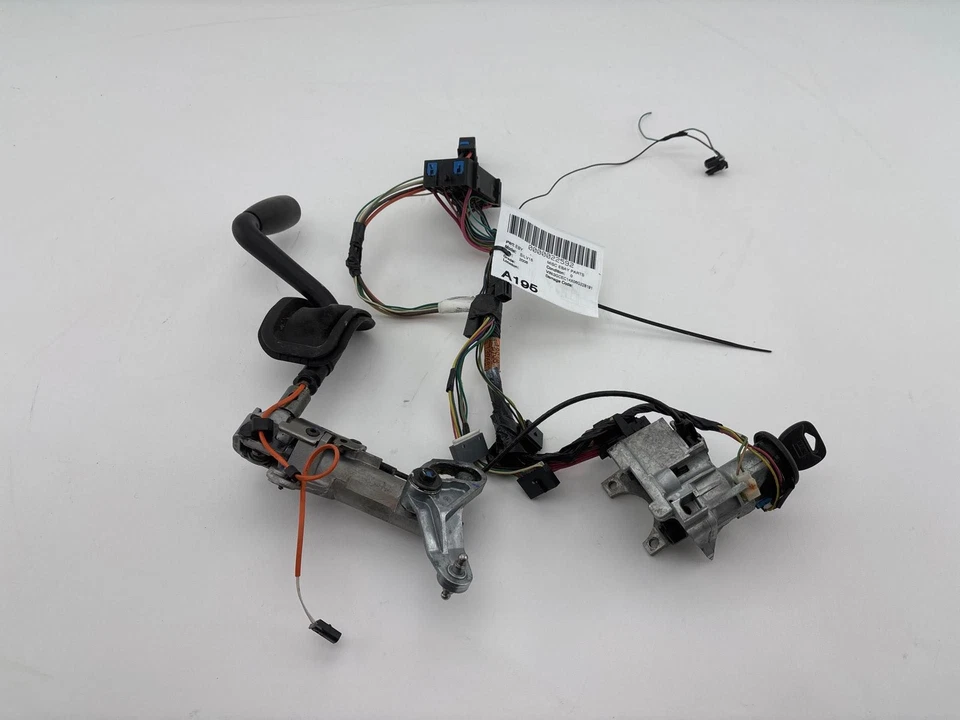 03-07 Conjunto de cilindro de bloqueo de encendido Chevy Silverado con palanca de cambios OEM Foto 1 de 4