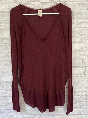 Blusa Térmica Tejida Waffle We The Free Top Talla Mediana Borgoña De Gran Tamaño Foto 1 de 4